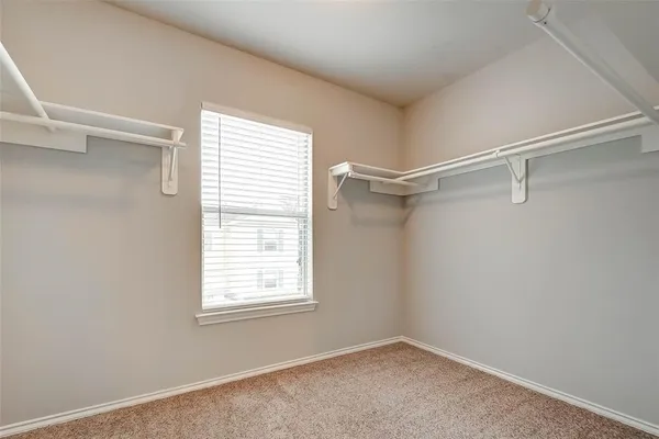 $2,000 | 1718 Redwing Cove Drive, Houston, TX 77009