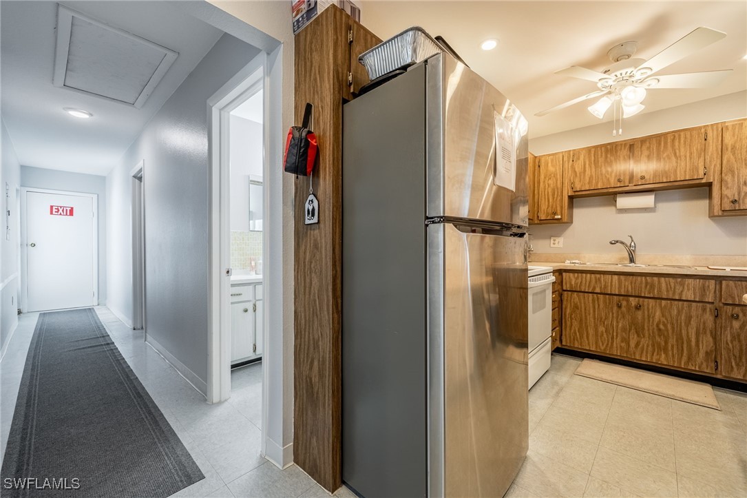 1830 Brantley Road, Unit A2 Fort Myers, FL 33907 - Photo 30 of 47