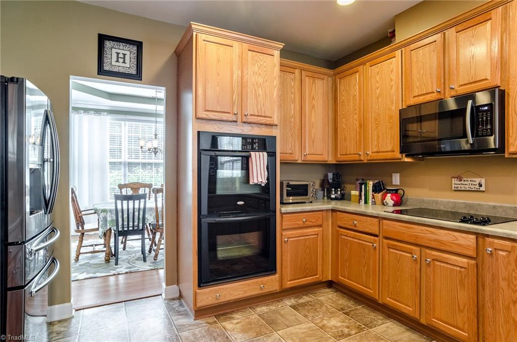 4617 River Valley Road High Point, NC 27265 - Photo 8 of 30