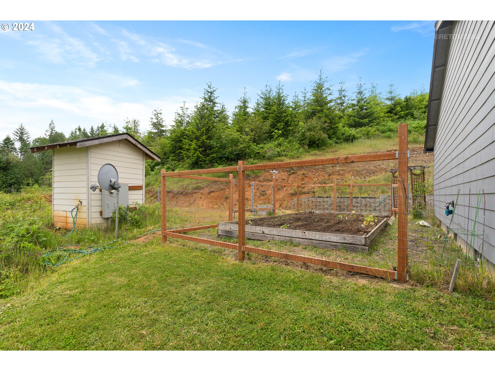 28989 Northwest Williams Canyon Road Gaston, OR 97119 - Photo 30 of 40 Gallery Image 30