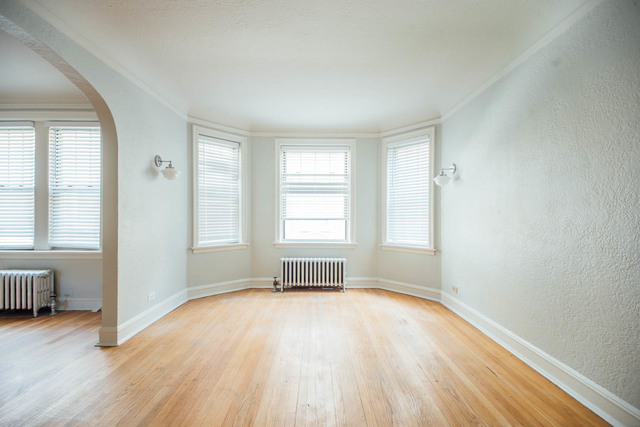 4334 North Hermitage Avenue, Unit E2 Chicago, IL 60613 - Photo 14 of 30