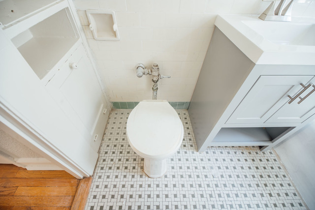 4334 North Hermitage Avenue, Unit E2 Chicago, IL 60613 - Photo 26 of 30