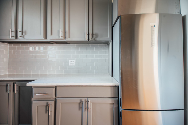 4334 North Hermitage Avenue, Unit E2 Chicago, IL 60613 - Photo 10 of 30