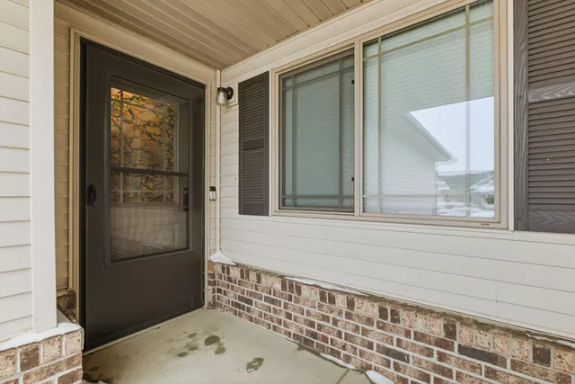 $279,000 | 608 Graceview Drive East, St. Joseph, MN 56374