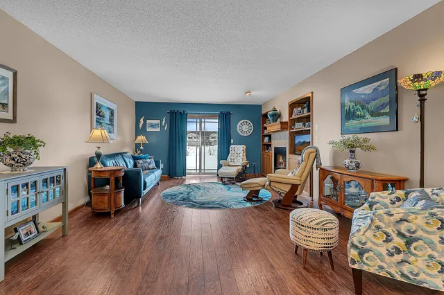 $279,000 | 608 Graceview Drive East, St. Joseph, MN 56374