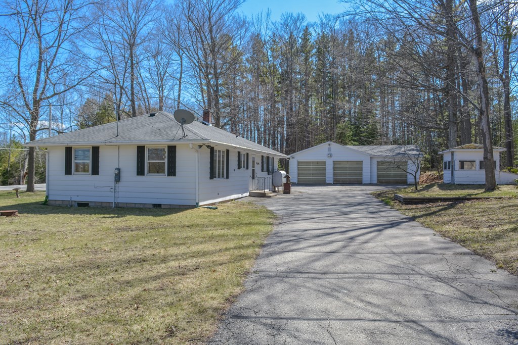 12397 Garrett Bay Road Ellison Bay, WI 54210 - Photo 4 of 48 Gallery Image 4