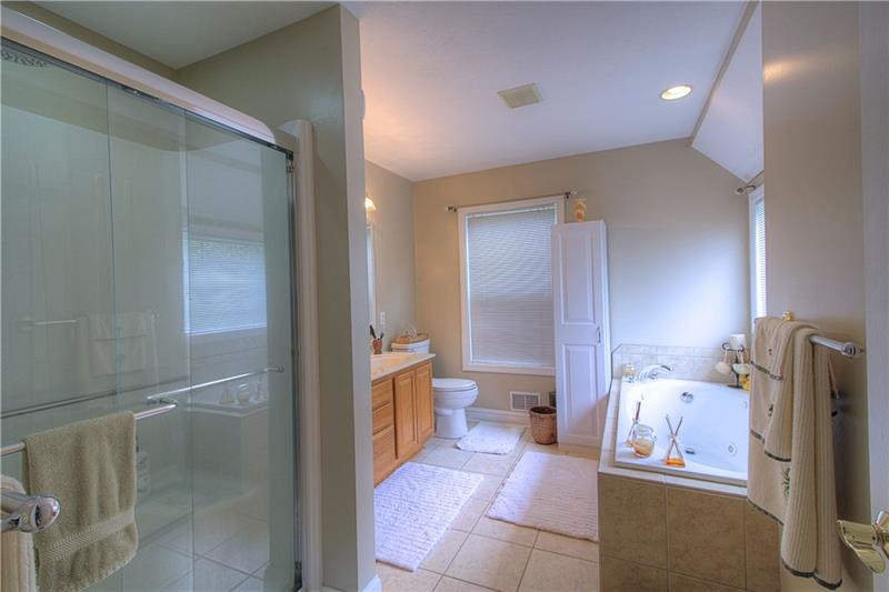 108 Chestnut Ridge Drive Beaver Falls, PA 15010 - Photo 10 of 25 Master Bath.