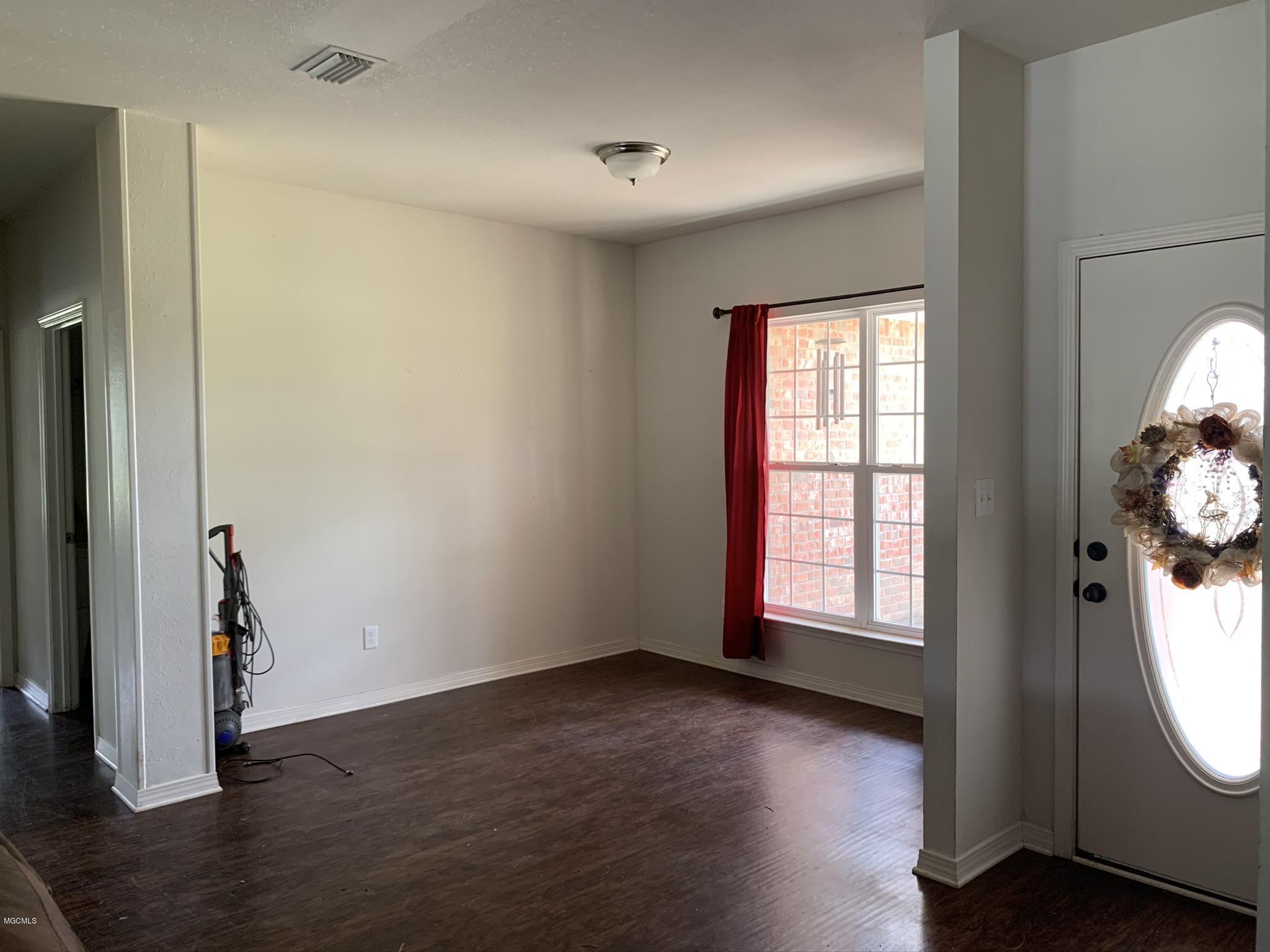 272 Roy Oneal Road Perkinston, MS 39573 - Photo 5 of 18 IMG_1625