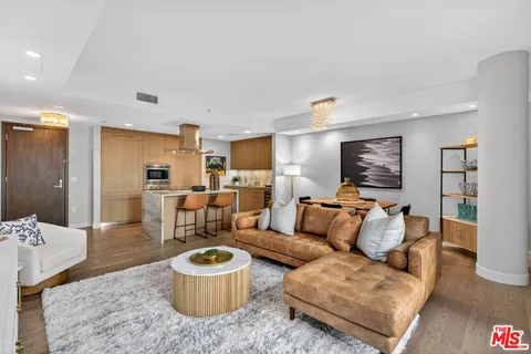 $12,500 | 1755 Ocean Avenue, Unit 702, Santa Monica, CA 90401