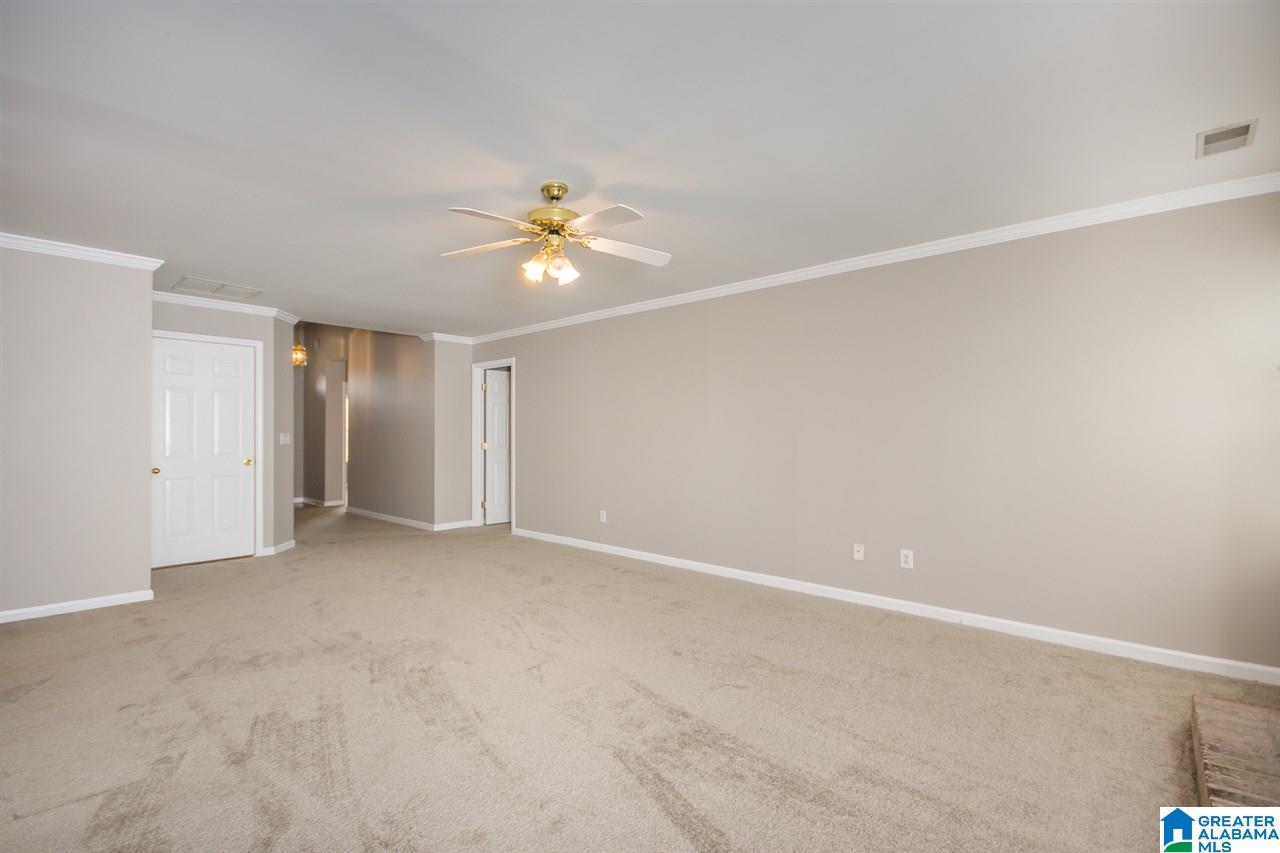 204 Hickory Point Lane Helena, AL 35080 - Photo 4 of 29