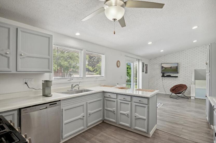 5871 Squires Road Jackson, MI 49201 - Photo 16 of 45 Squires 16