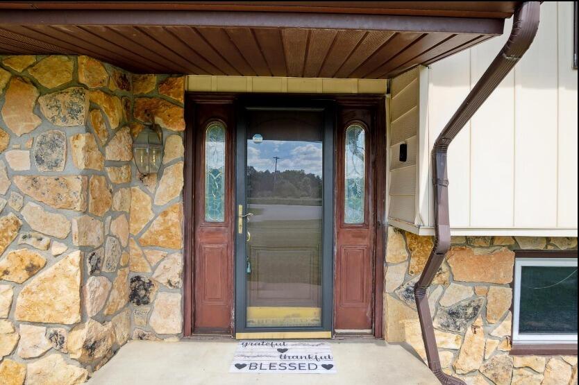 5871 Squires Road Jackson, MI 49201 - Photo 4 of 45 Squires 4