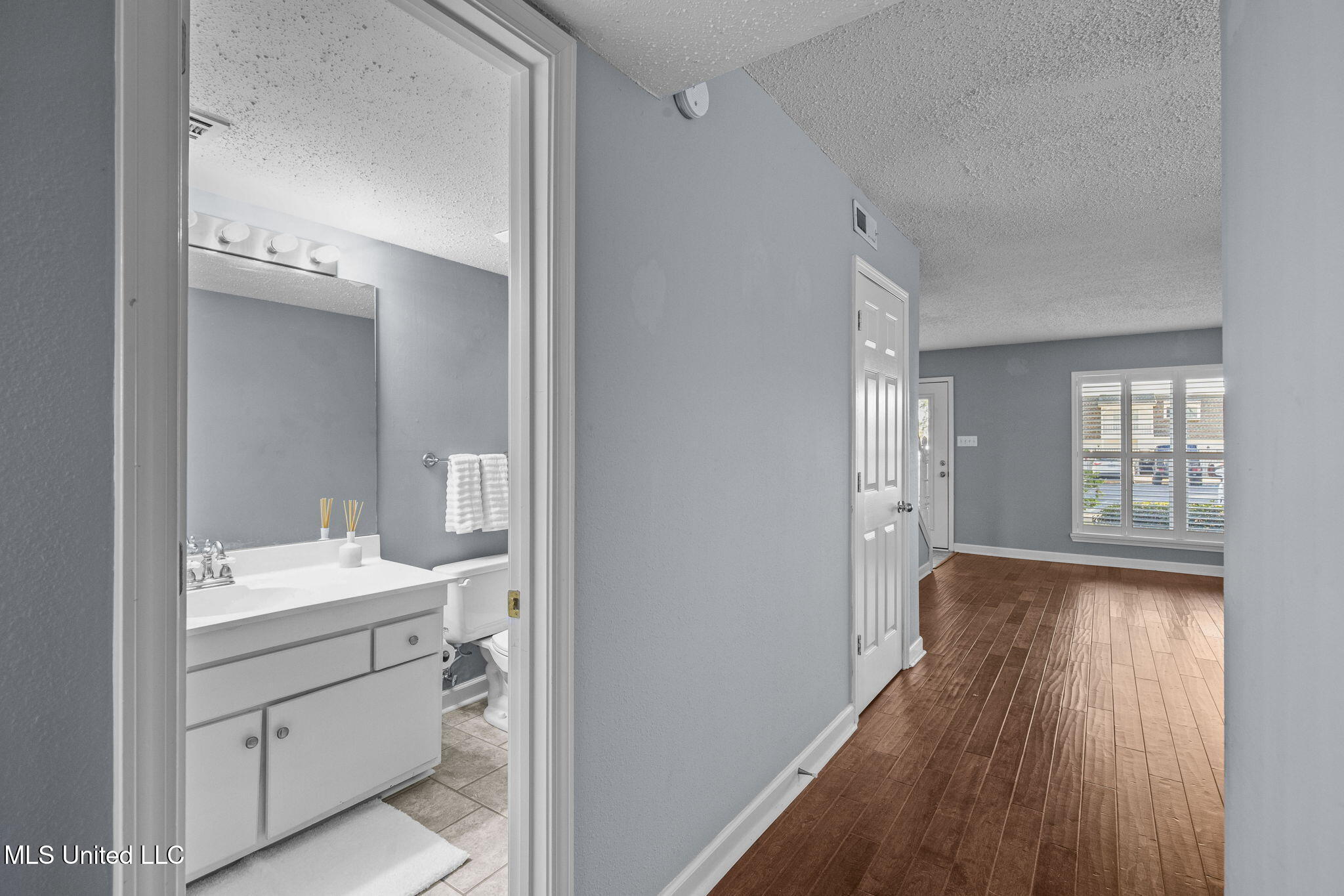 550 Post Road, Unit 121 Ridgeland, MS 39157 - Photo 21 of 52 21-web-or-mls-121 Point Clear-21