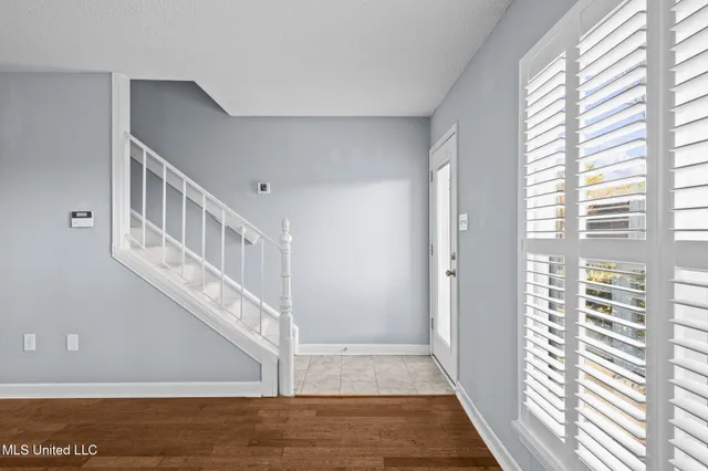 $265,000 | 550 Post Road, Unit 121, Ridgeland, MS 39157