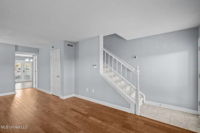 $265,000 | 550 Post Road, Unit 121, Ridgeland, MS 39157