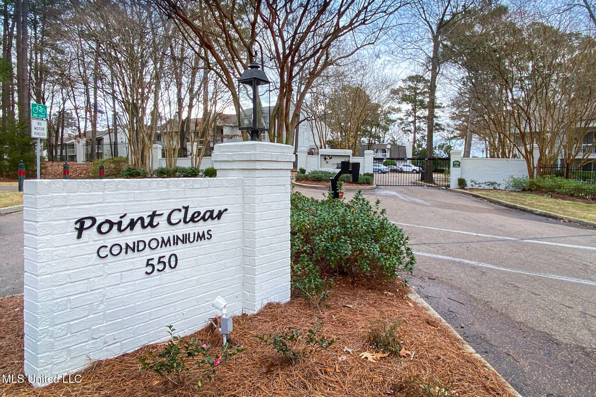 550 Post Road, Unit 121 Ridgeland, MS 39157 - Photo 43 of 52 43-web-or-mls-121 Point Clear-42