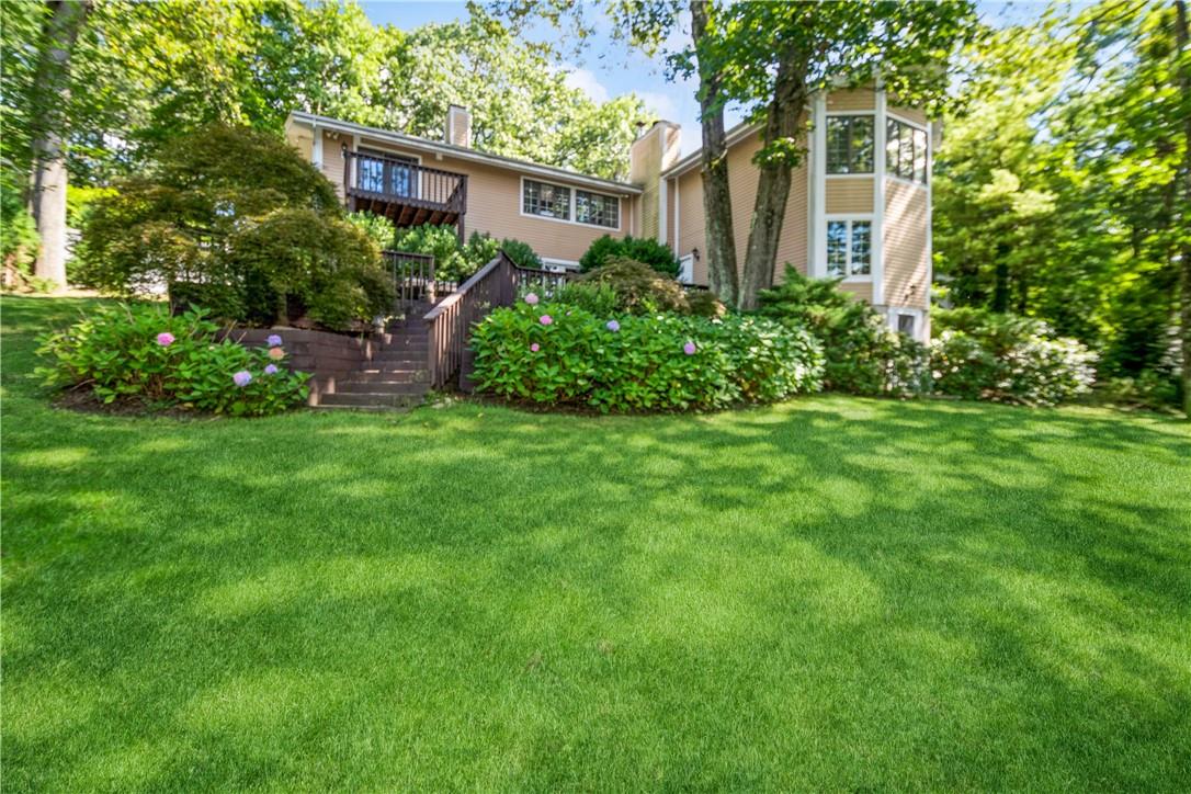 28 Flag Hill Road Chappaqua, NY 10514 - Photo 1 of 1