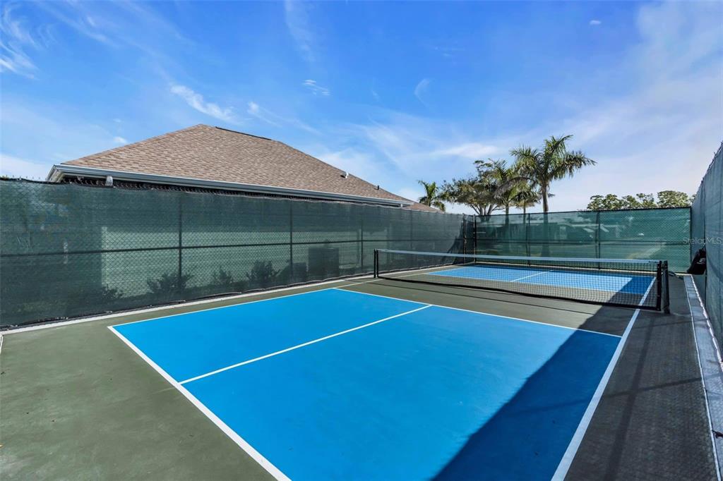 12100 Seminole Boulevard, Unit 365 Largo, FL 33778 - Photo 32 of 32 a view of outdoor space