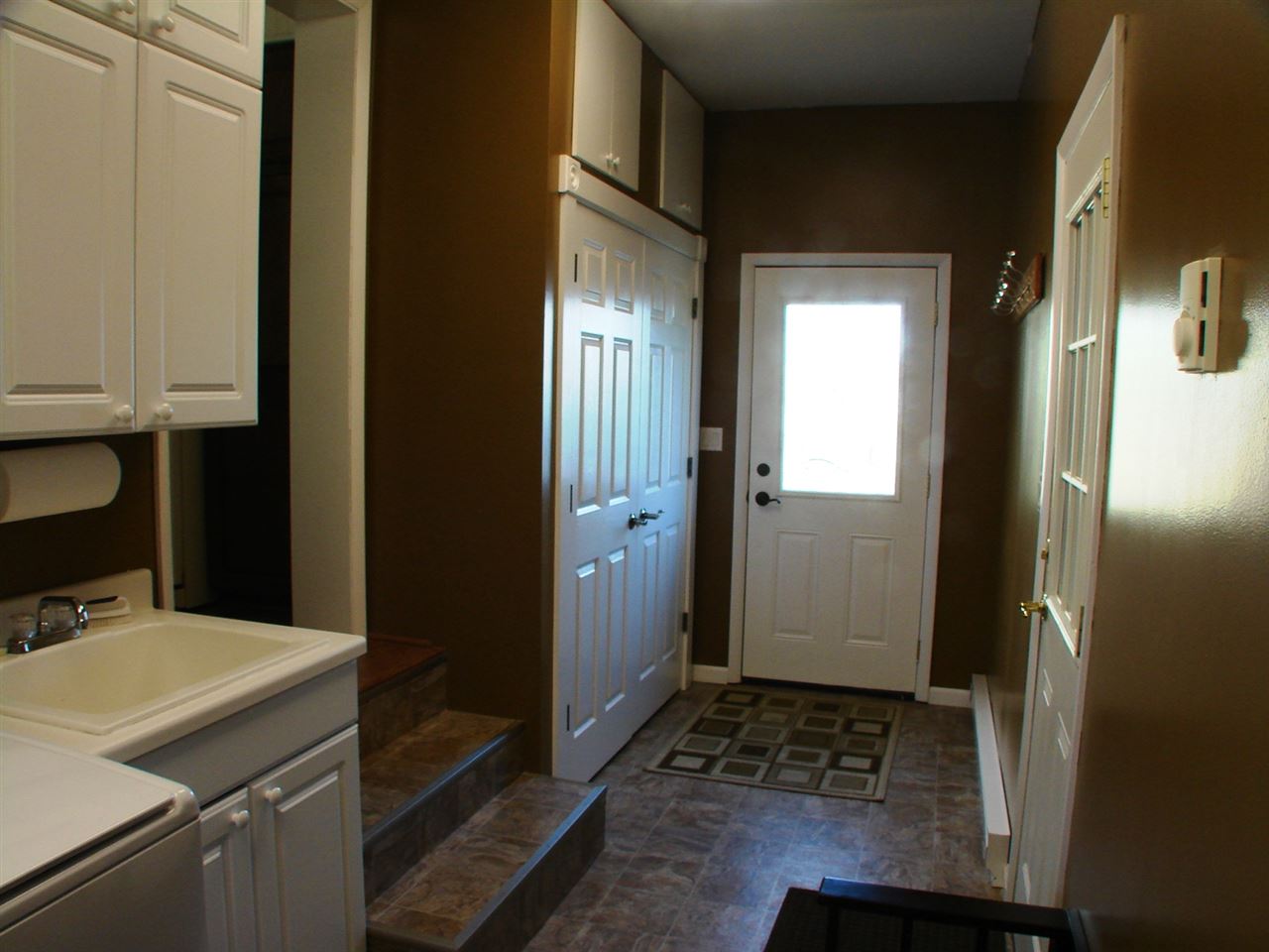 328 East St Charles Road Ithaca, MI 48847 - Photo 38 of 54 1839405-40.JPG