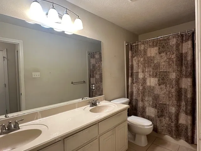 $332,900 | 702 Woodson Drive, Caldwell, TX 77836