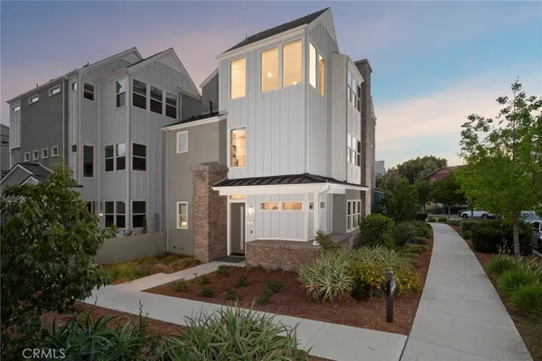 $1,898,888 | 120 Frame, Irvine, CA 92618