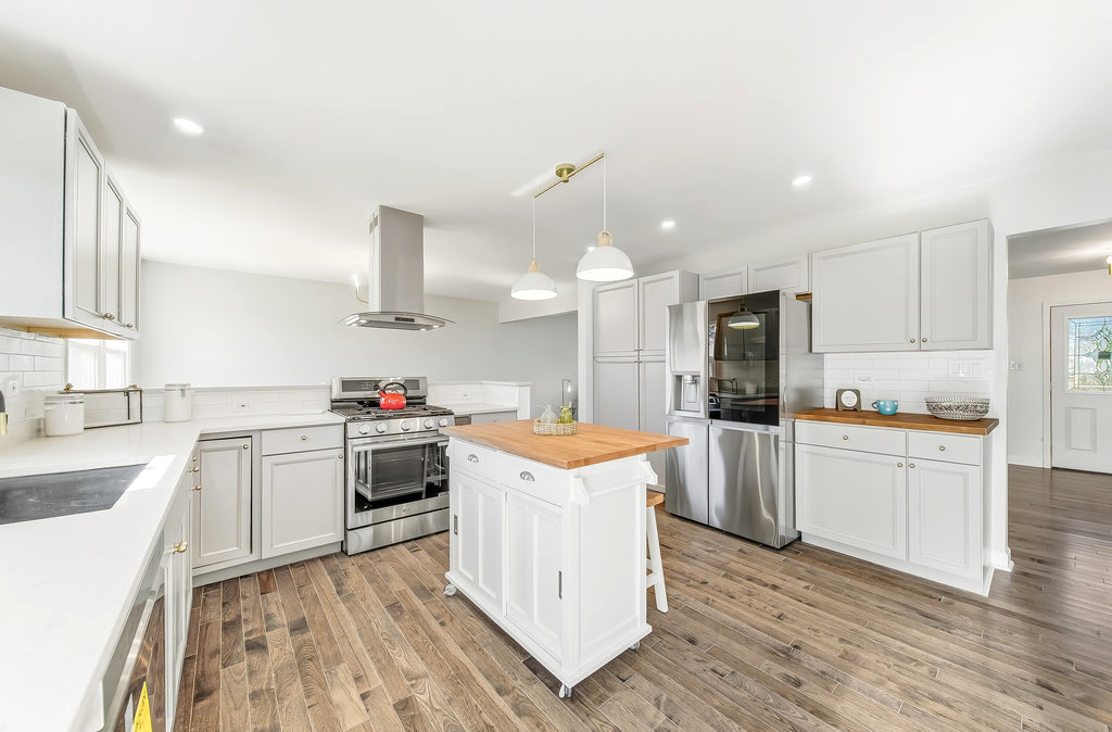 6923 154th Place Oak Forest, IL 60452 - Photo 8 of 27