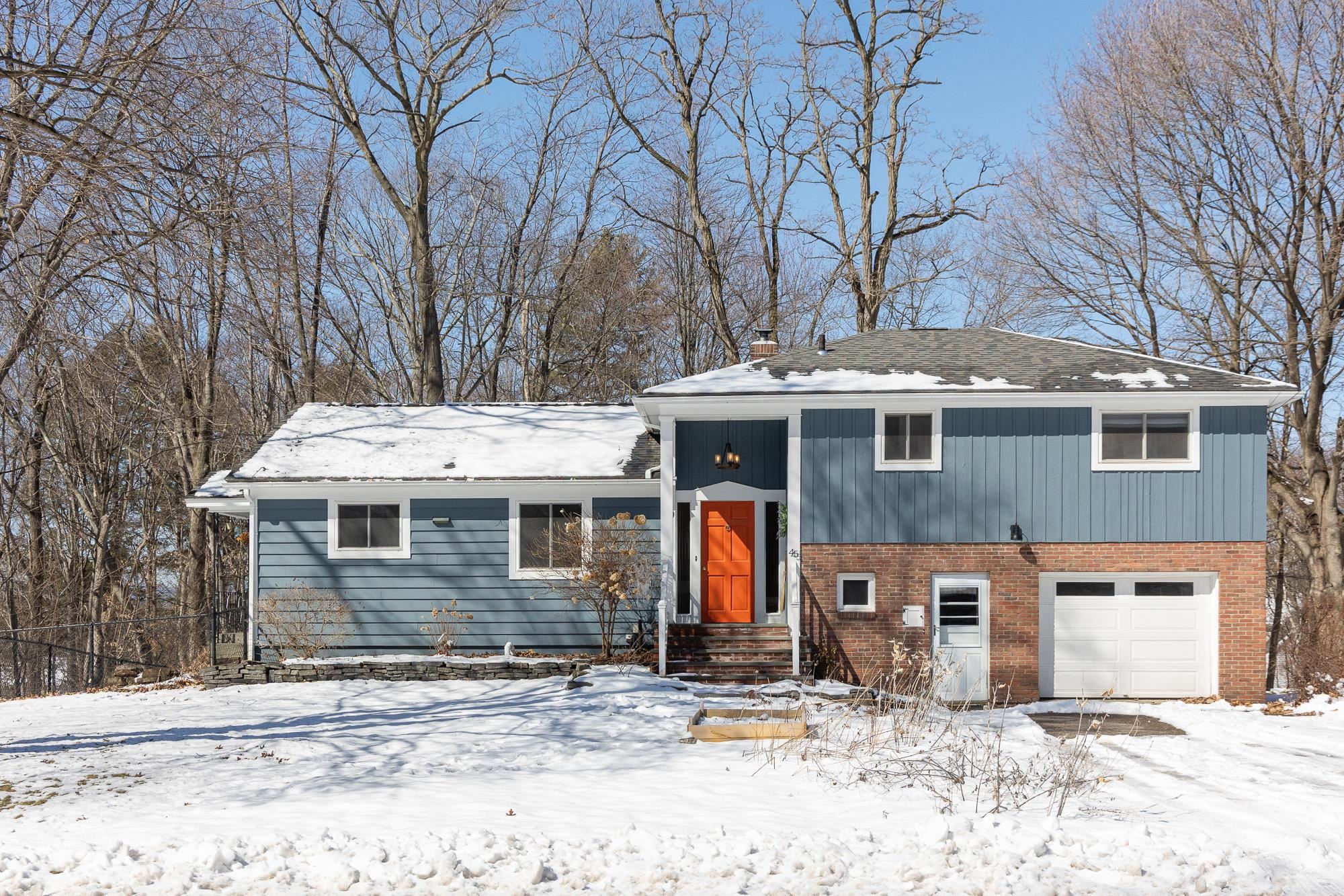 45 Crescent Road Burlington, VT 05401 - Photo 2 of 52