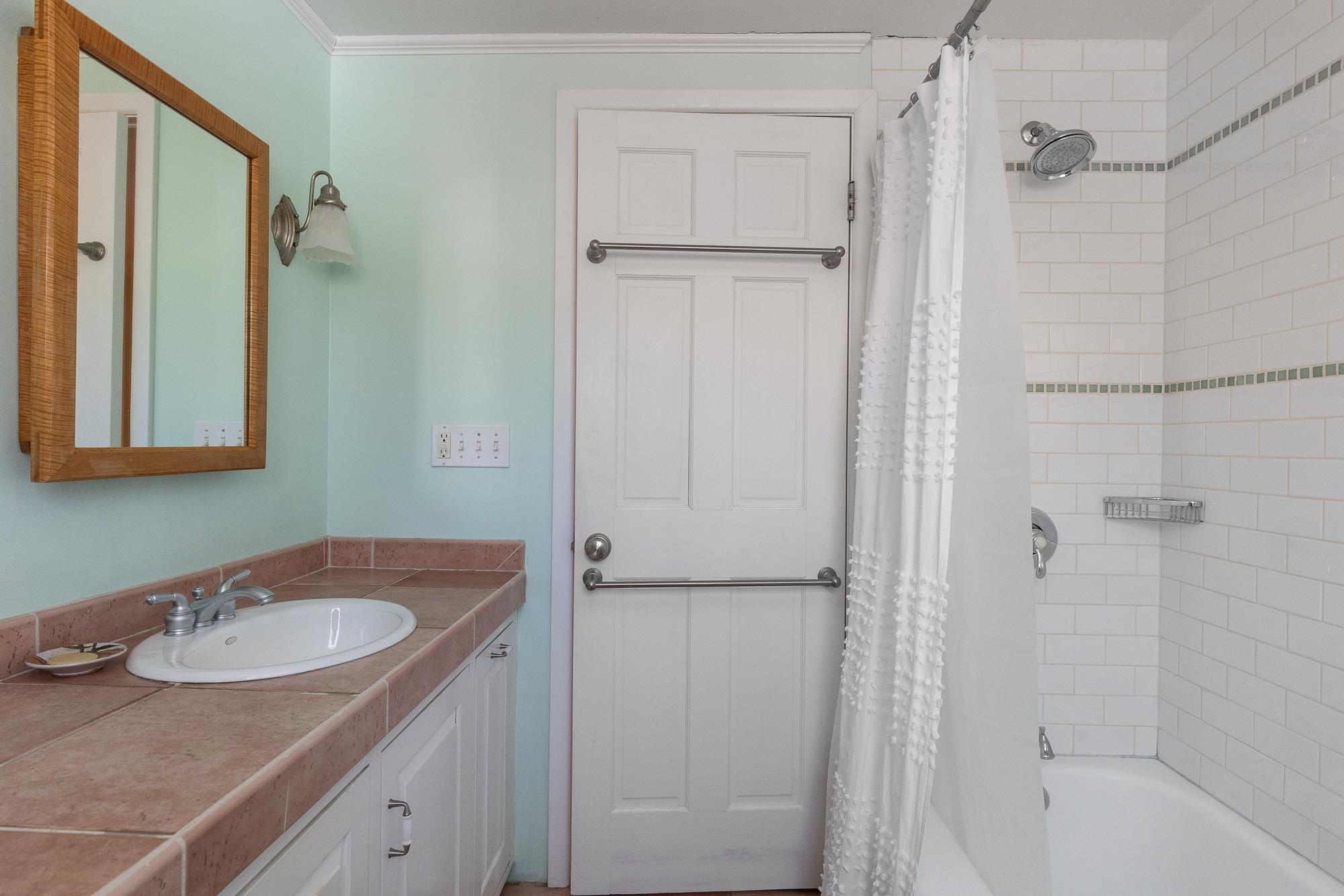 45 Crescent Road Burlington, VT 05401 - Photo 38 of 52