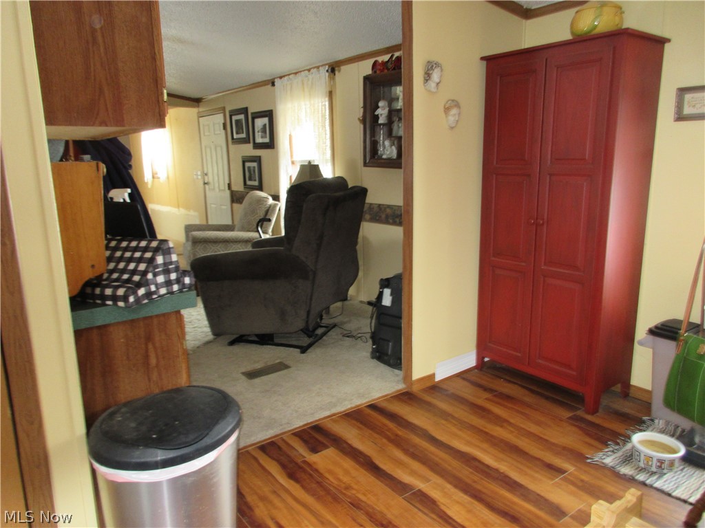 4546 Pymatuning Lake Road Andover, OH 44003 - Photo 5 of 13