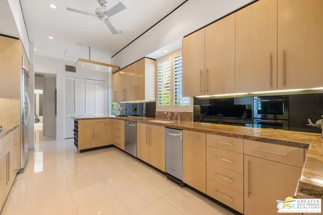 $1,650,000 | 46920 Amir Drive, Palm Desert, CA 92260