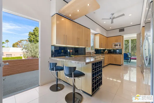 $1,650,000 | 46920 Amir Drive, Palm Desert, CA 92260