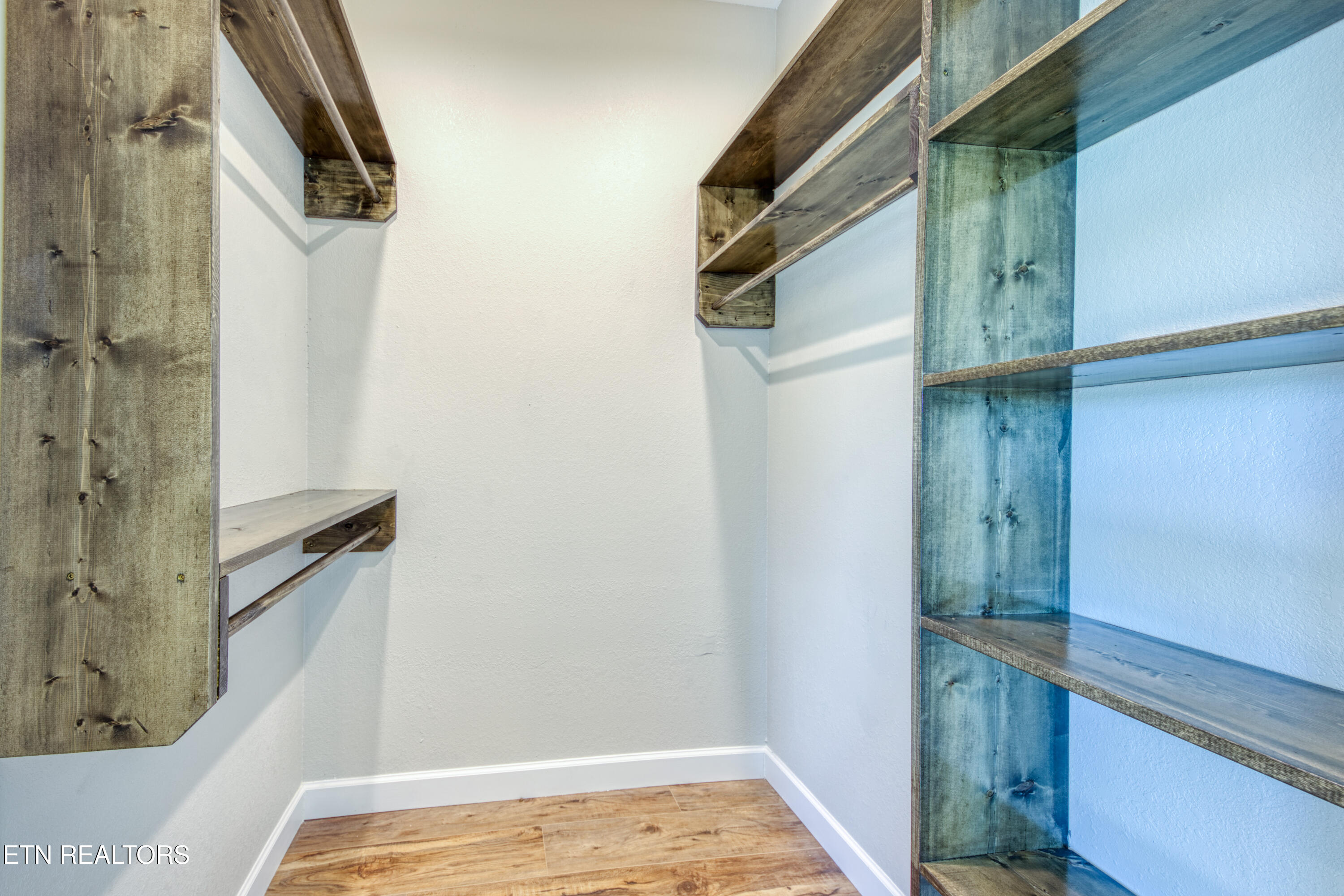 1854 Chapel Road Sevierville, TN 37876 - Photo 20 of 42 0H3A1105_26