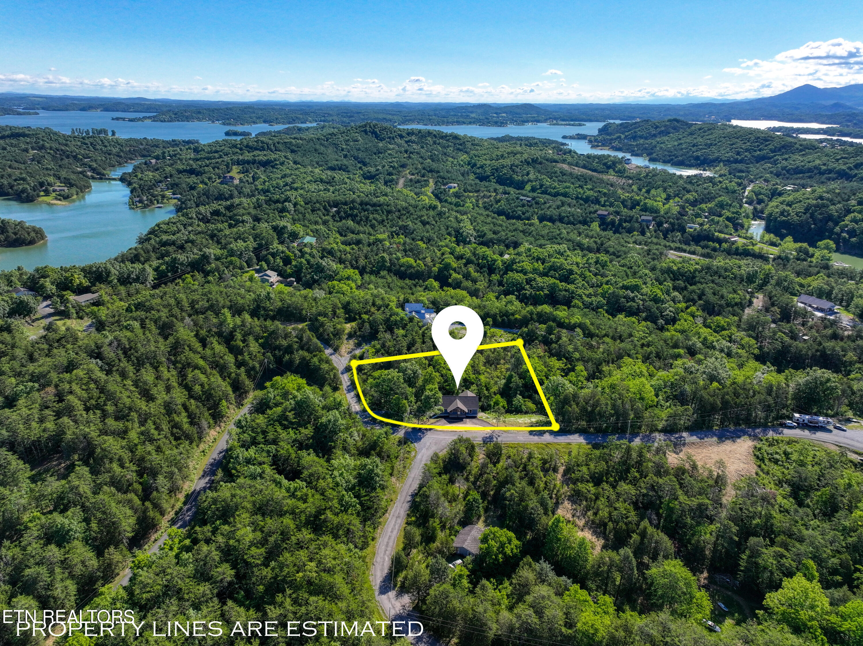 1854 Chapel Road Sevierville, TN 37876 - Photo 30 of 42 DJI_20250523094636_0497_D_83