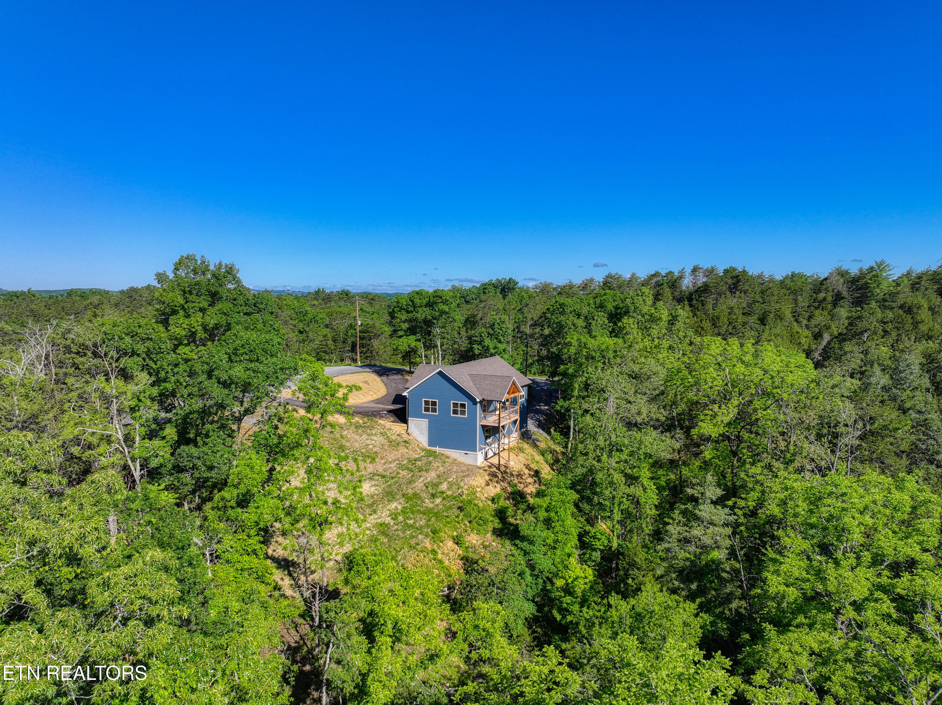 1854 Chapel Road Sevierville, TN 37876 - Photo 36 of 42 DJI_20250523095914_0567_D_95