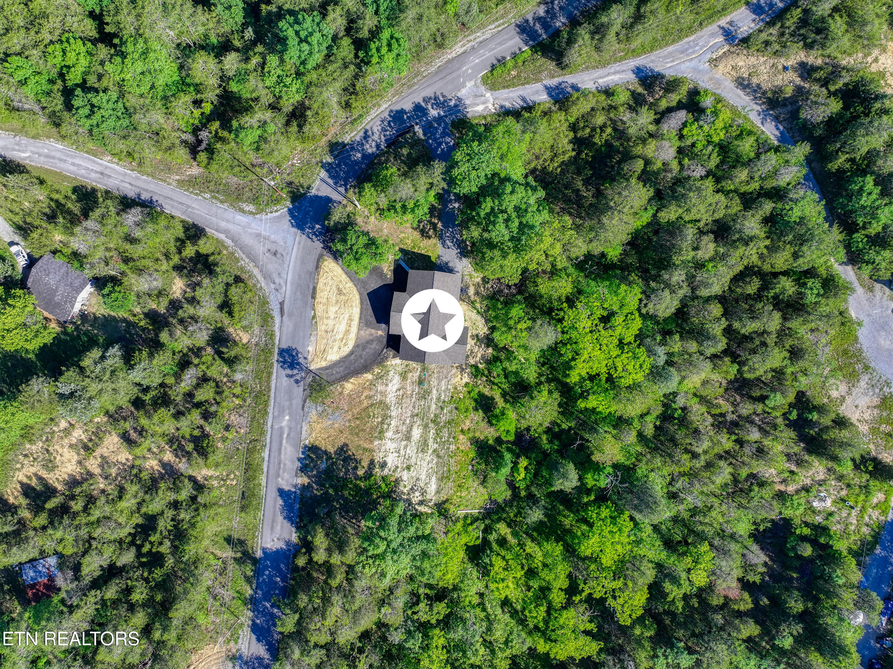 1854 Chapel Road Sevierville, TN 37876 - Photo 38 of 42 DJI_20250523100152_0595_D_100