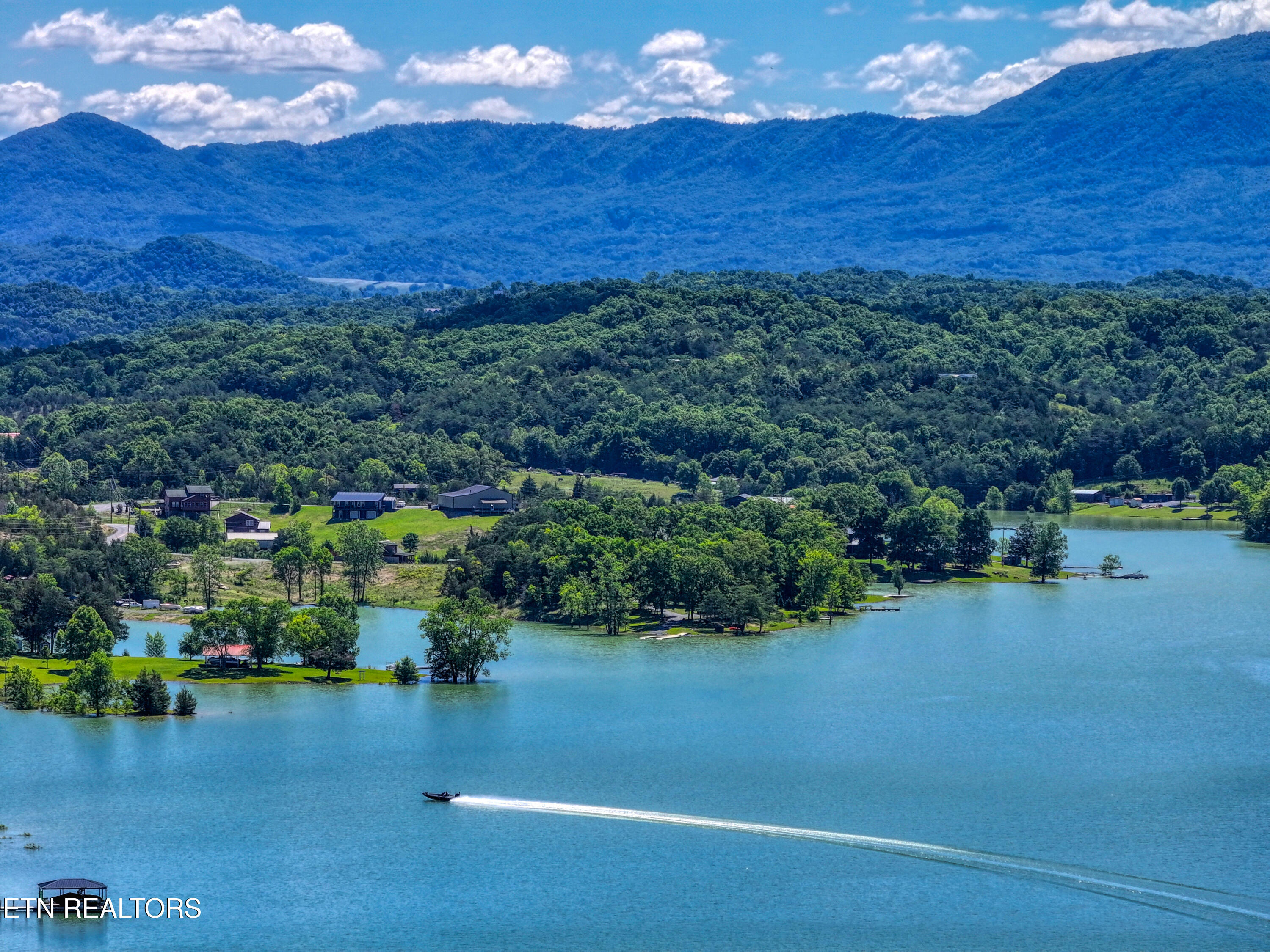 1854 Chapel Road Sevierville, TN 37876 - Photo 42 of 42 DJI_20250523115450_0632_D_109