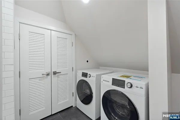 $3,000 | 826 George Street, Unit 2, Plainfield, NJ 07062