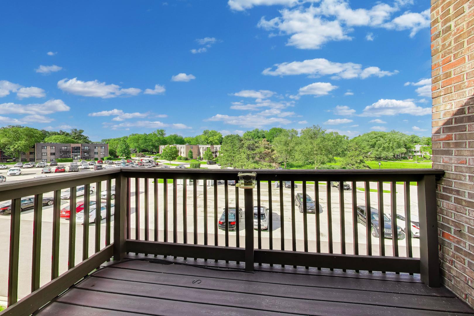 1440 Stonebridge Circle, Unit J12 Wheaton, IL 60189 - Photo 20 of 23