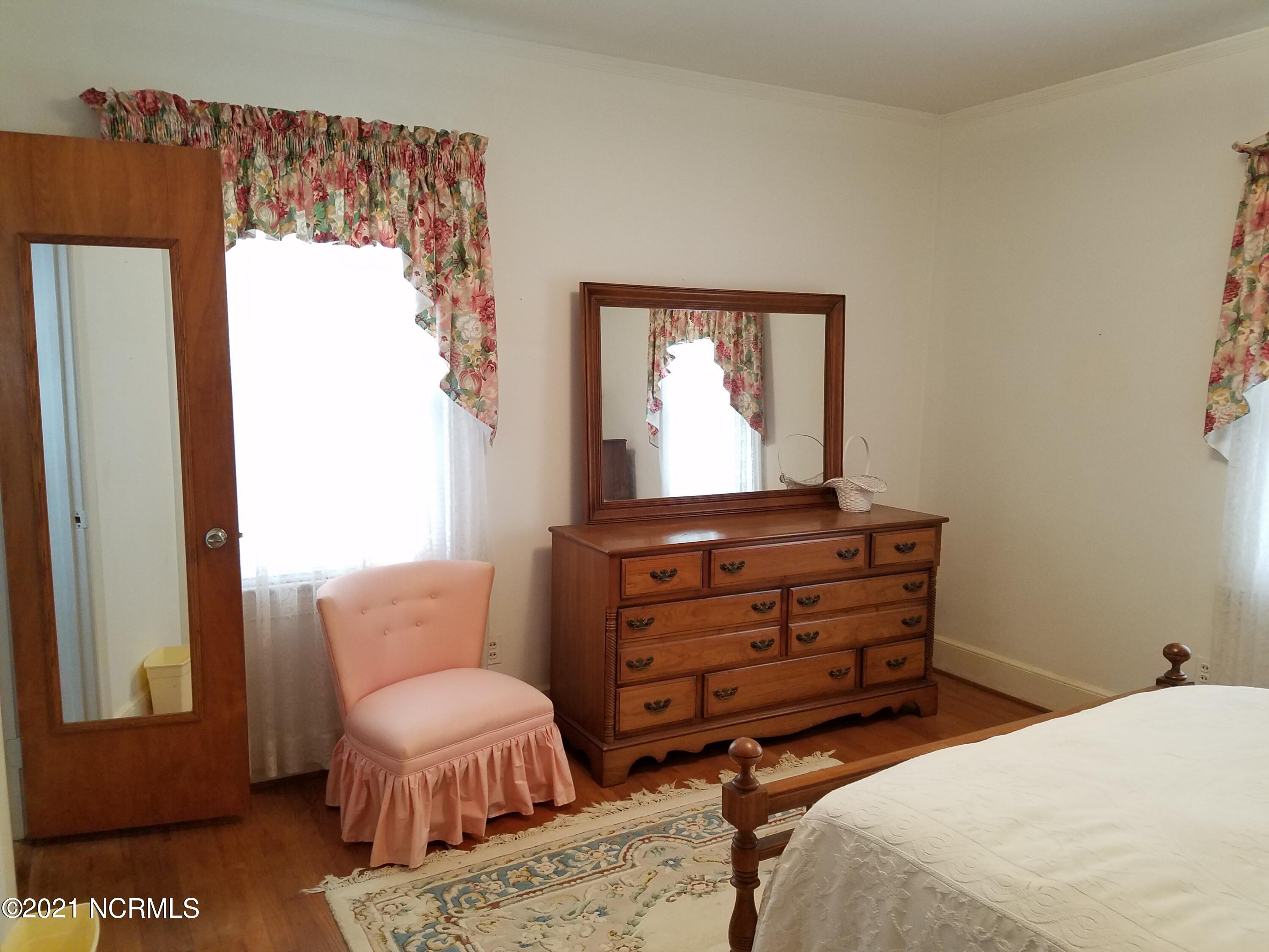 2602 Carey Road Kinston, NC 28504 - Photo 21 of 23 Bedroom No. 3