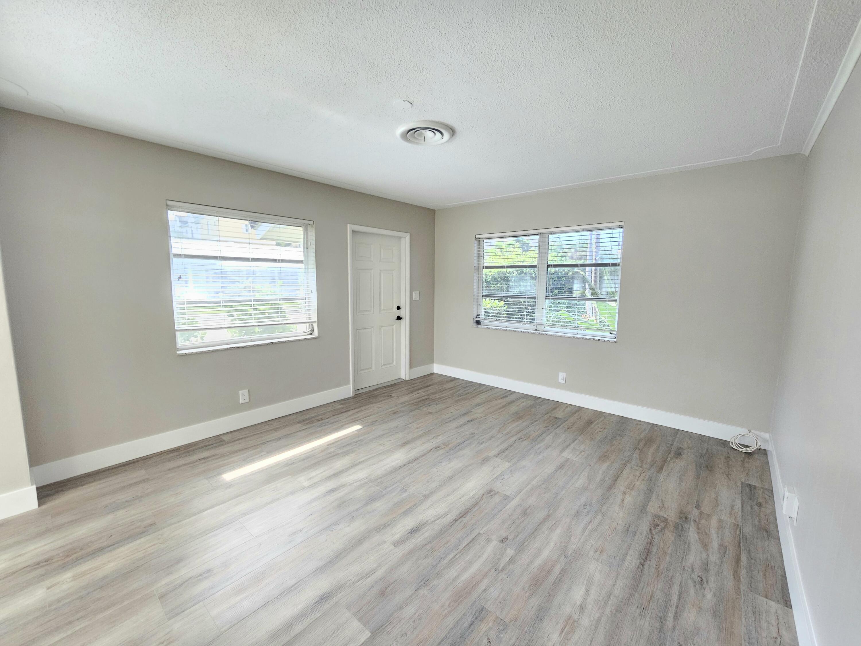 2110 Northeast 41st Street, Unit D Lighthouse Point, FL 33064 - Photo 14 of 19 20250728_163450