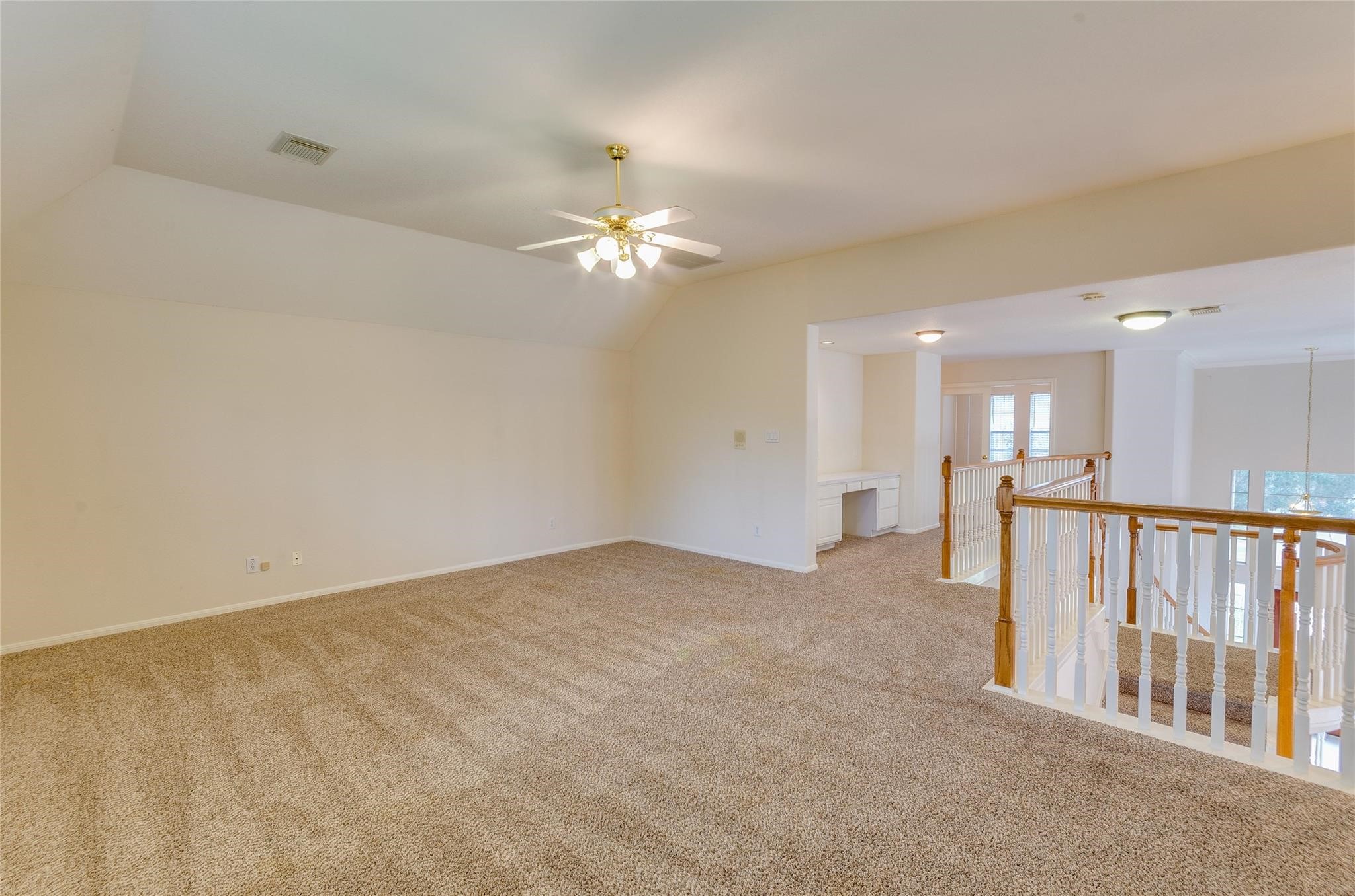 4019 Angel Spring Drive Sugar Land, TX 77479 - Photo 36 of 50 a view of empty room with a ceiling fan