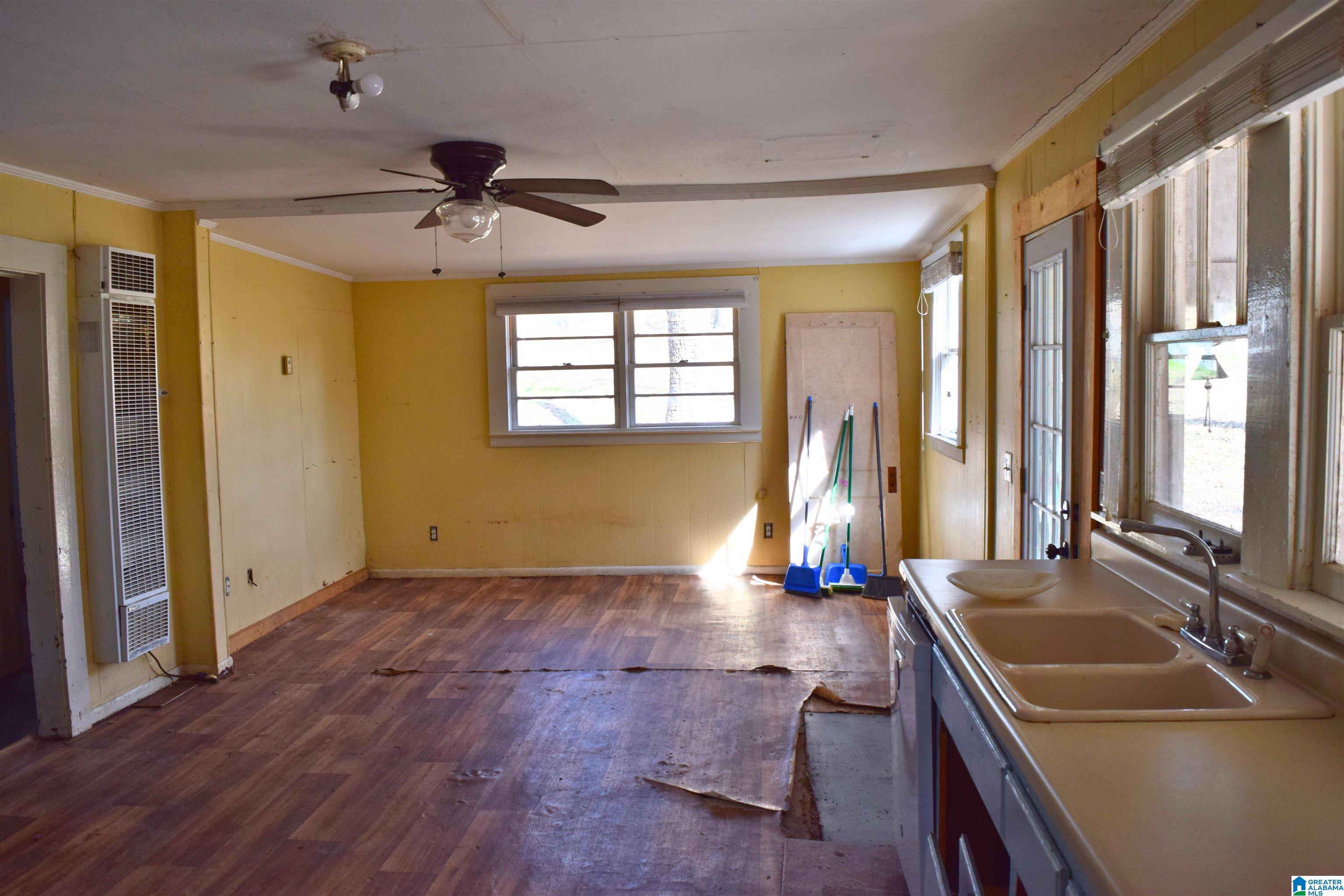 600 Sheila Lane Clanton, AL 35045 - Photo 7 of 30