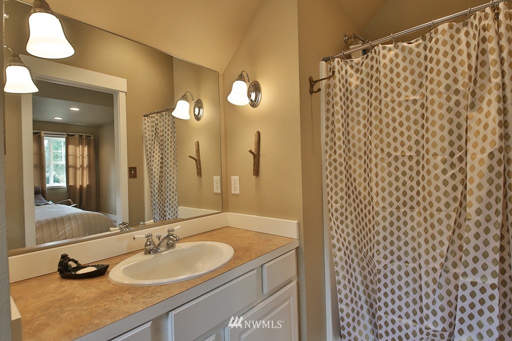 4175 Welcome Road Langley, WA 98260 - Photo 13 of 25 Gallery Image 13