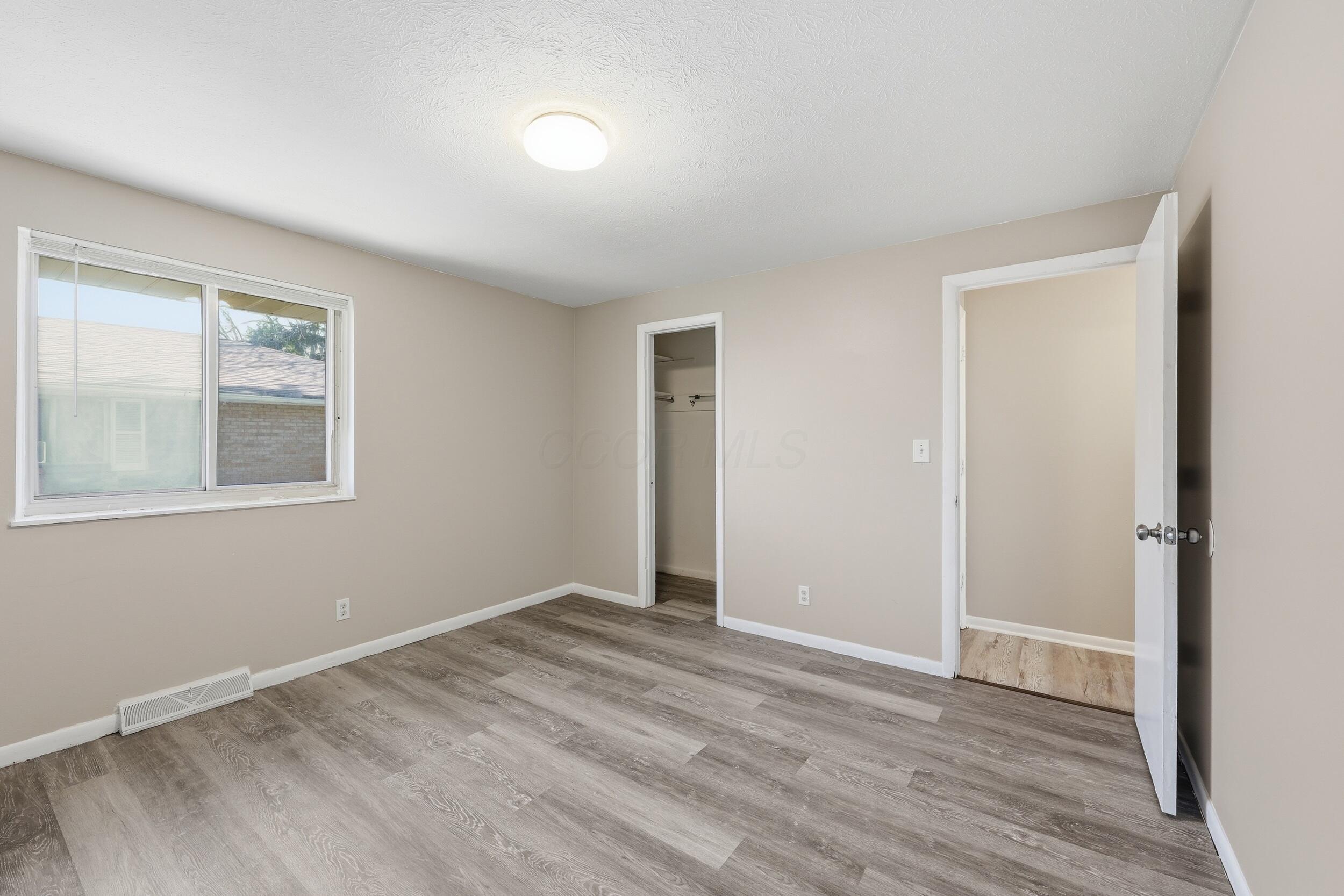 1759 Lonsdale Road, Unit B Columbus, OH 43232 - Photo 11 of 17 Bedroom 1 also features a walk in closet.