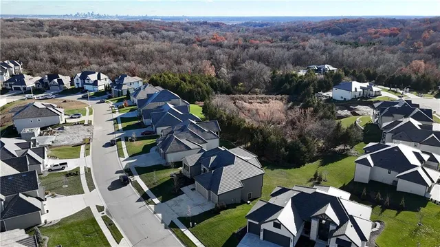 $1,460,000 | 5818 North Lucerne Avenue, Kansas City, MO 64151