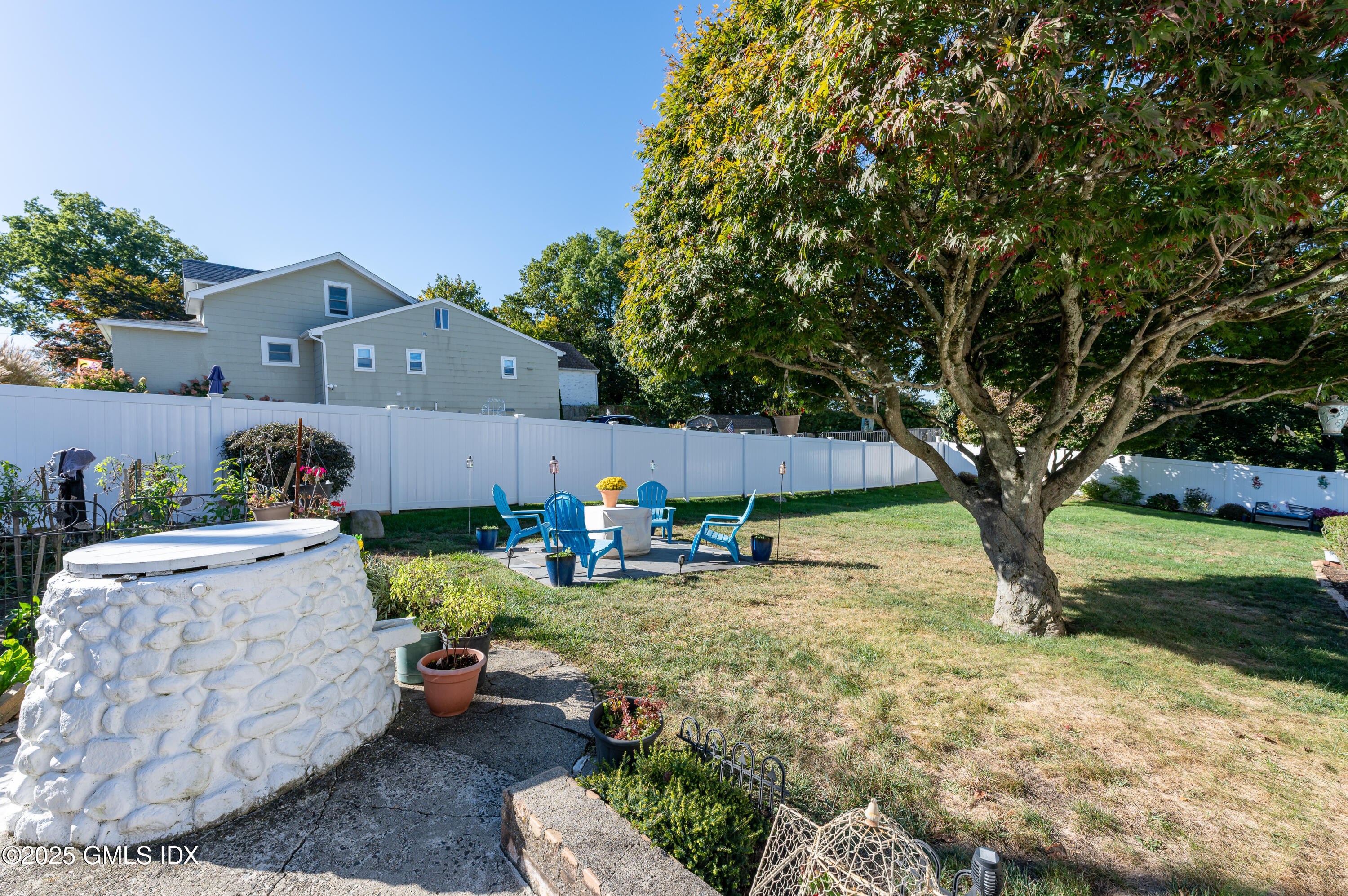70 Byram Terrace Drive Greenwich, CT 06831 - Photo 14 of 22 34-34_HudsonCP_70ByramTerr