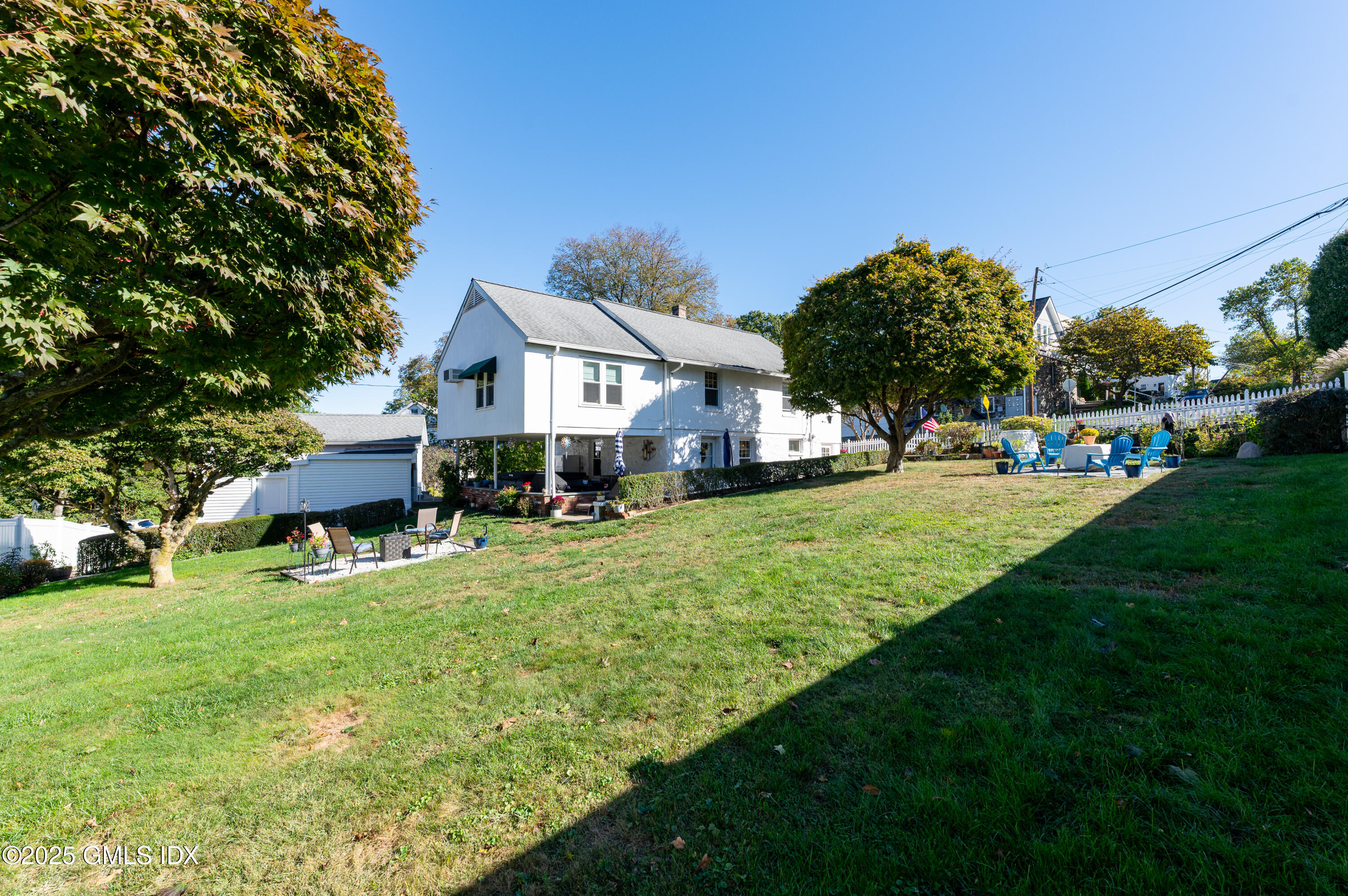 70 Byram Terrace Drive Greenwich, CT 06831 - Photo 15 of 22 38-38_HudsonCP_70ByramTerr