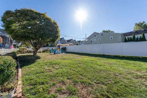 $1,100,000 | 70 Byram Terrace Drive, Greenwich, CT 06831