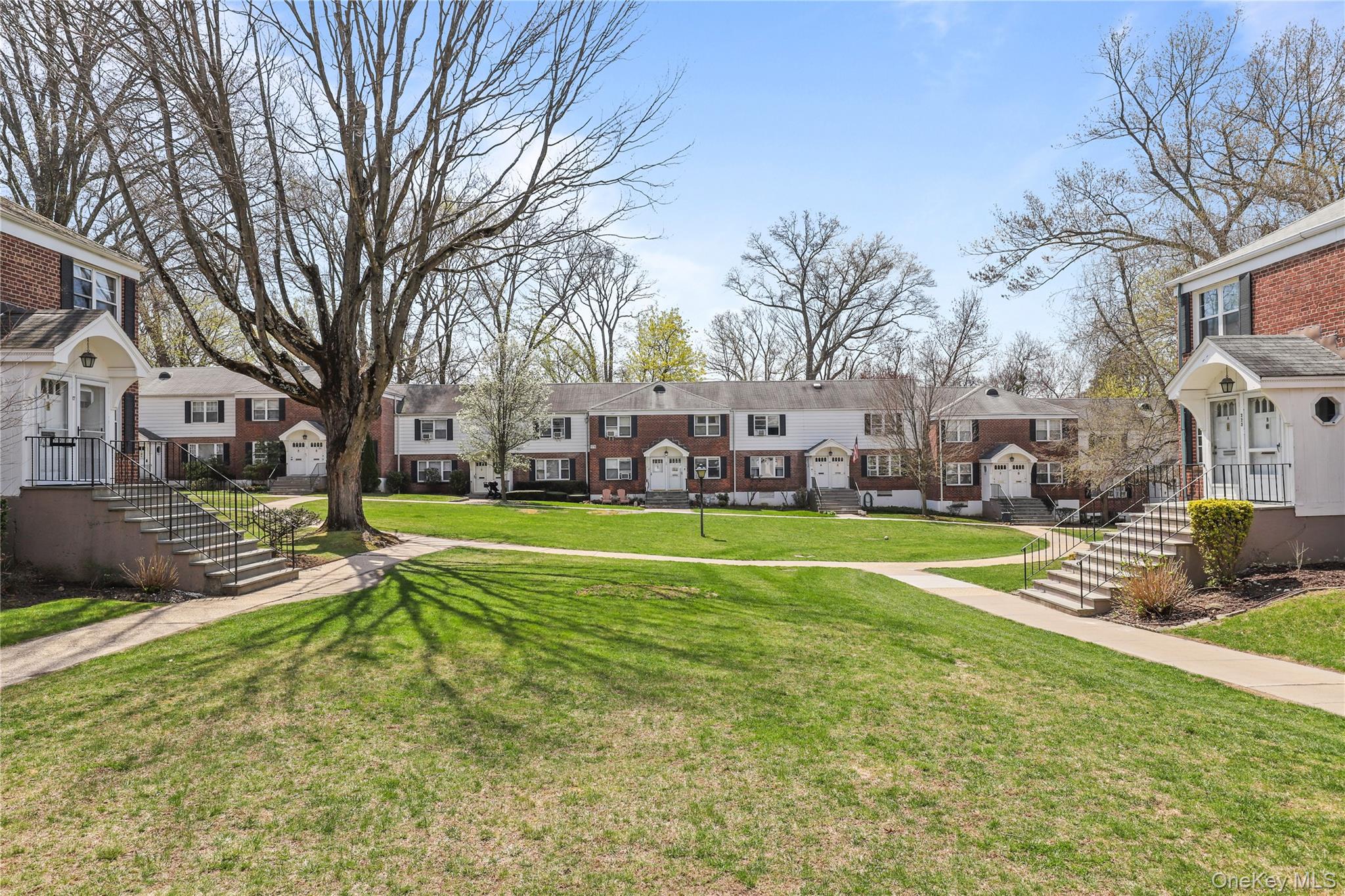 2 Peck Avenue, Unit 27A Rye, NY 10580 - Photo 15 of 15 Surrounded by Green Space