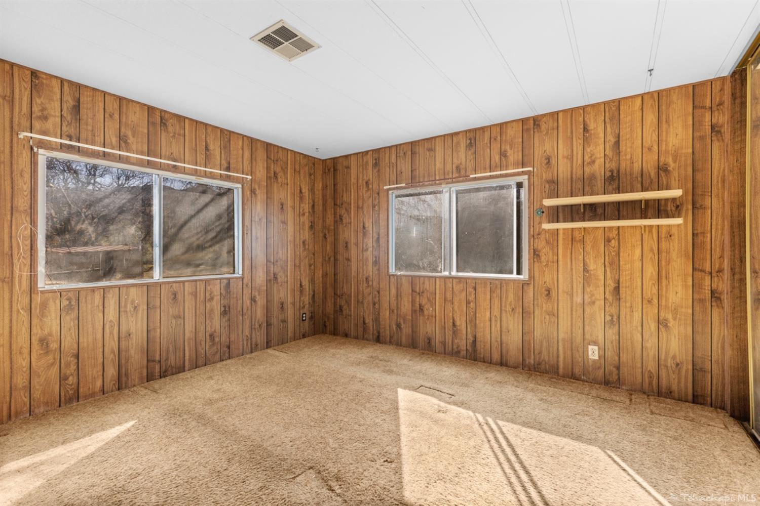 18590 Water Canyon Road Tehachapi, CA 93561 - Photo 12 of 28 Gallery Image 12